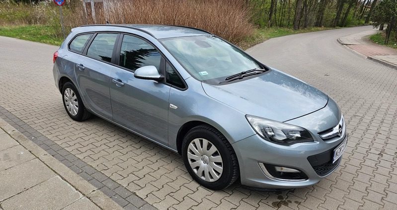 Opel Astra cena 19900 przebieg: 241000, rok produkcji 2013 z Libiąż małe 704